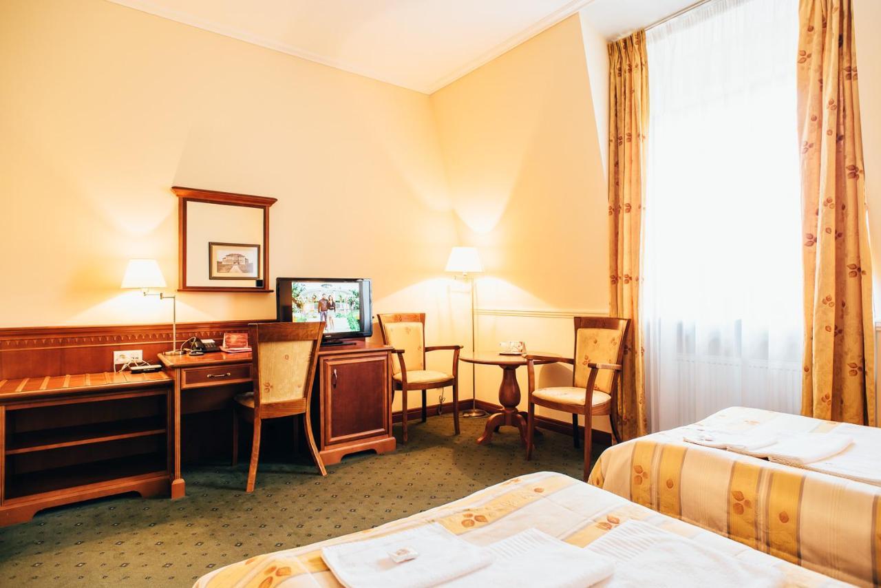 Hotel Sv. Ludmila Skalica Eksteriør bilde