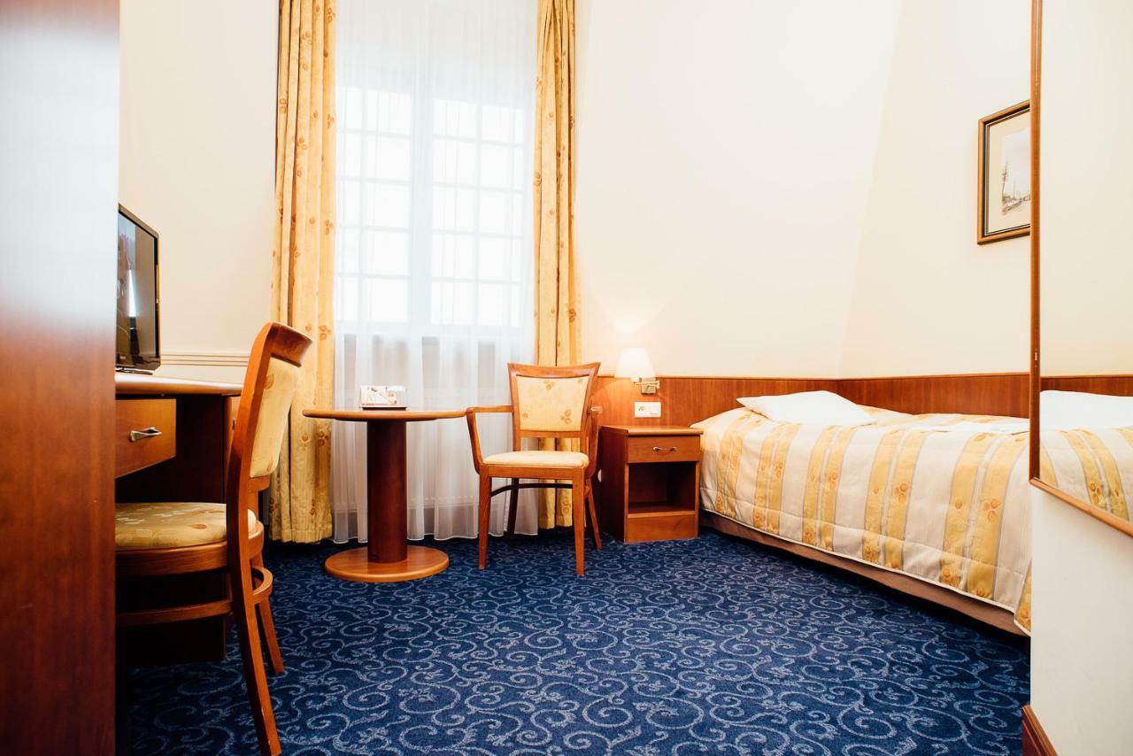 Hotel Sv. Ludmila Skalica Eksteriør bilde